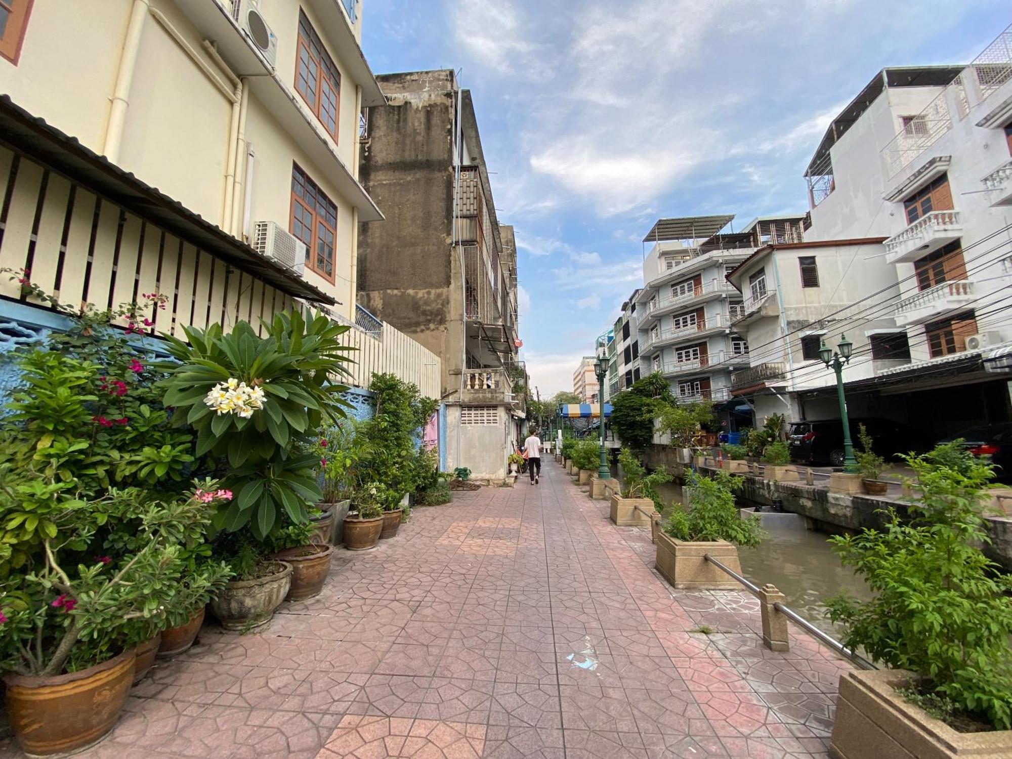 Neighborhood Asrama *